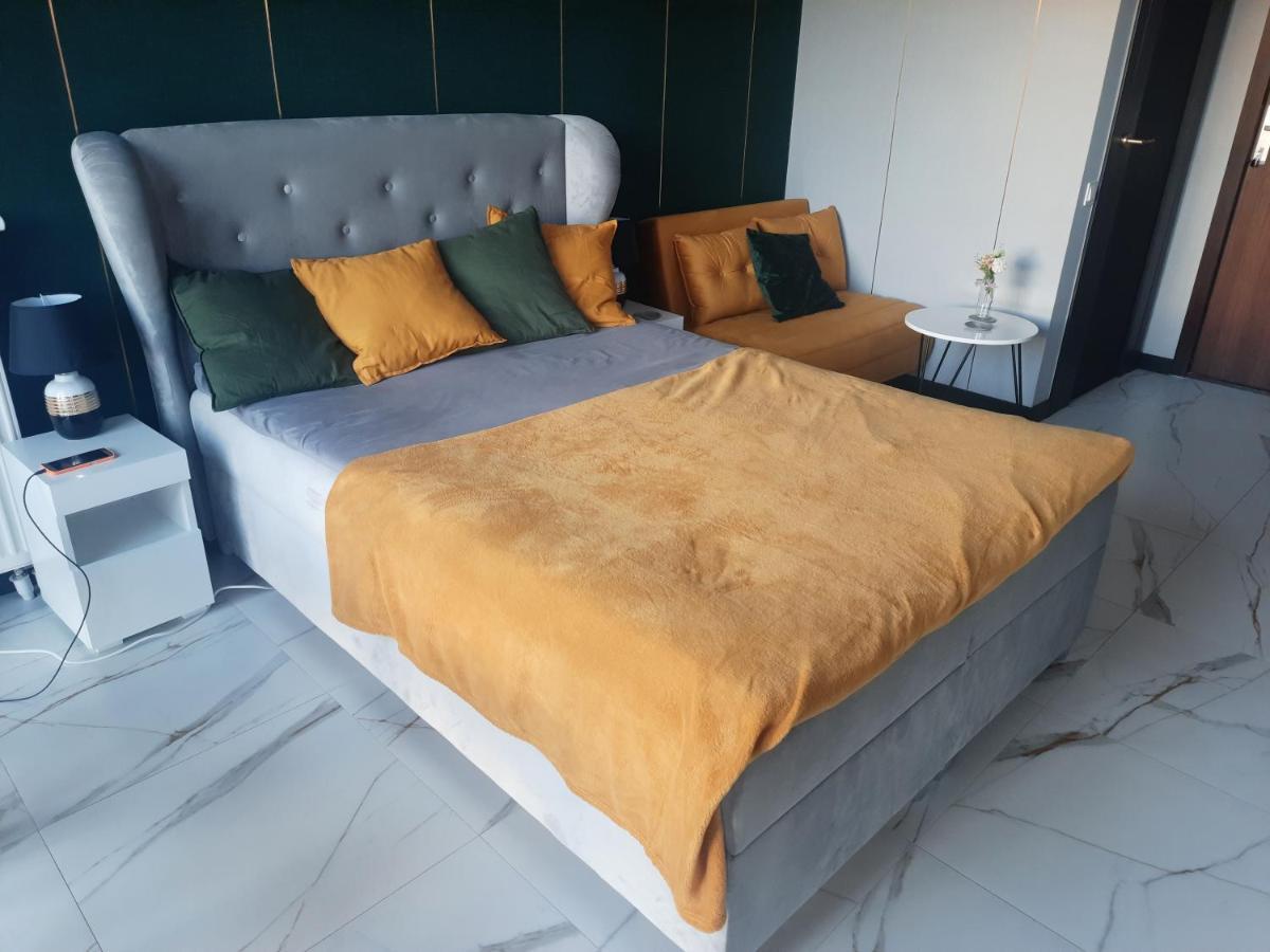 Apartment Hanza Tower Sunny