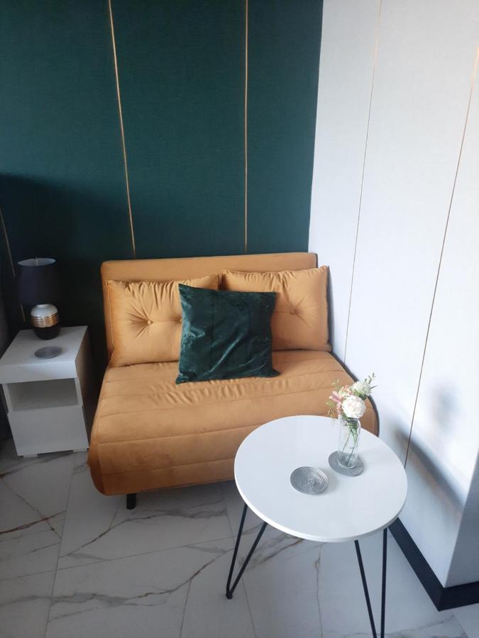 Apartment Hanza Tower Sunny
